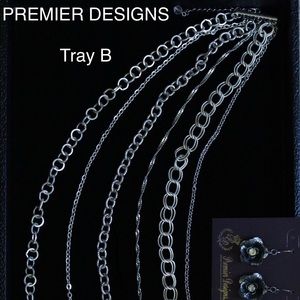 PREMIER DESIGNS Tray “B”~Necklace and Earrings.